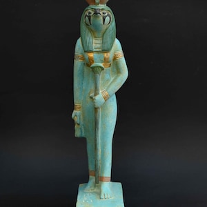 Horus God Ancient Egyptian Antiquities Statue Rare B.C Antique Pharaonic Stone Antiques Collectible Egypt Sculpture
