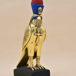 Falcon Horus God Ancient Egyptian Antiquities Statue Rare B.C Antique Pharaonic Stone Antiques Collectible Egypt Sculpture