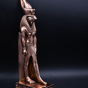 Horus God B.C Ancient Egyptian Antiquities Statue  – Rare Antique Pharaonic Stone Sculpture Antiques Collectible Decor