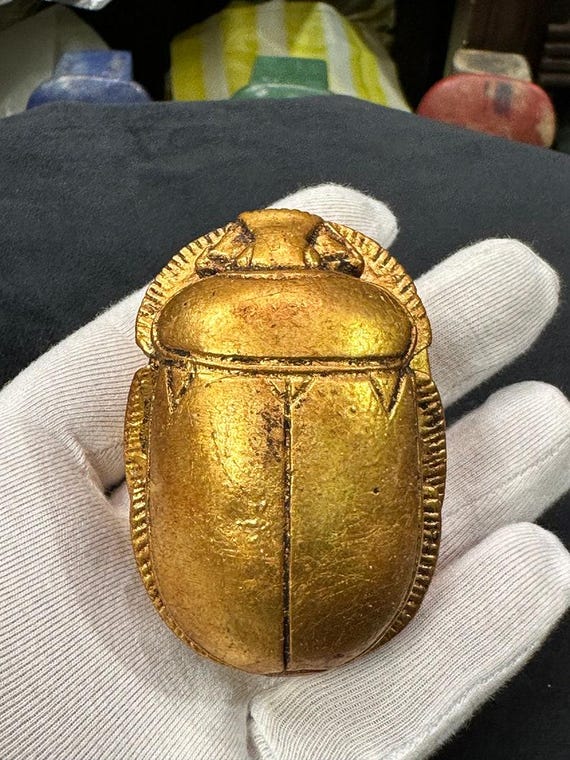 古代エジプトのスカラベ像：手彫りの石造アンティーク - Etsy 日本