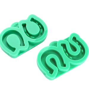 Herradura - Llavero pequeño Dimensiones: 4,3 x 4,5 x 0,8 cm Lindos colgantes de molde de resina fundida, llaveros Molde de silicona de alta calidad para resina