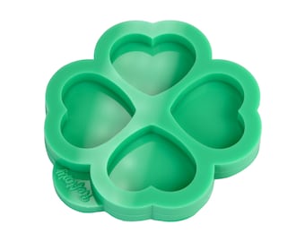 Heart 4 key ring molds Dimensions: 4 x 3.4 x 0.8 cm, small resin mold, key rings, high-quality silicone mold for resin