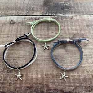 Seestern Charm Armband - Verstellbarer Faux Suede Strandschmuck