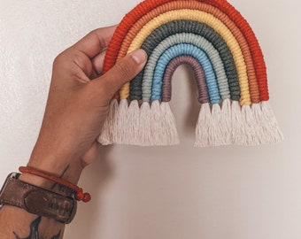 Macrame rainbow wall hanging | boho rainbow | classic rainbow