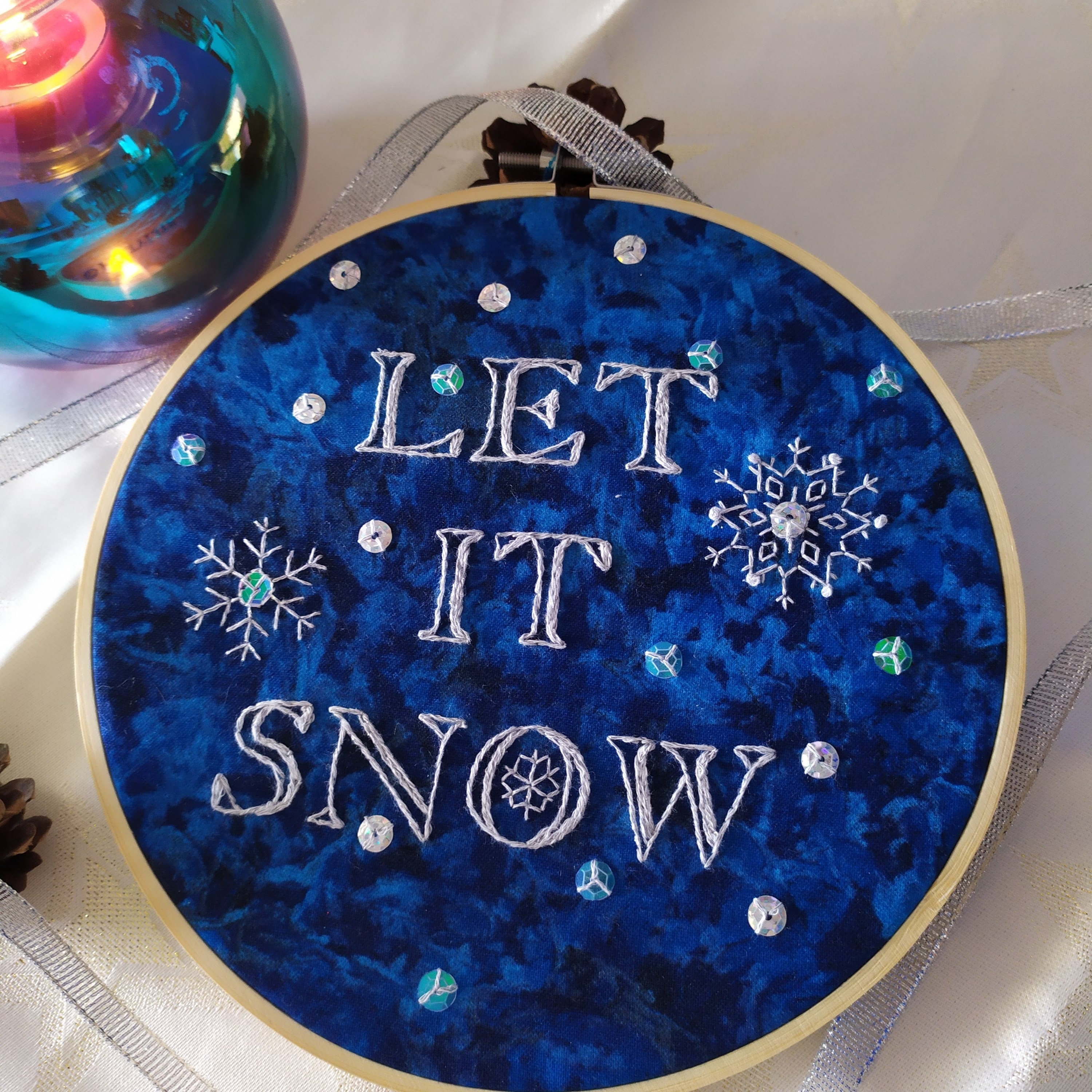 Broderie Let It Snow