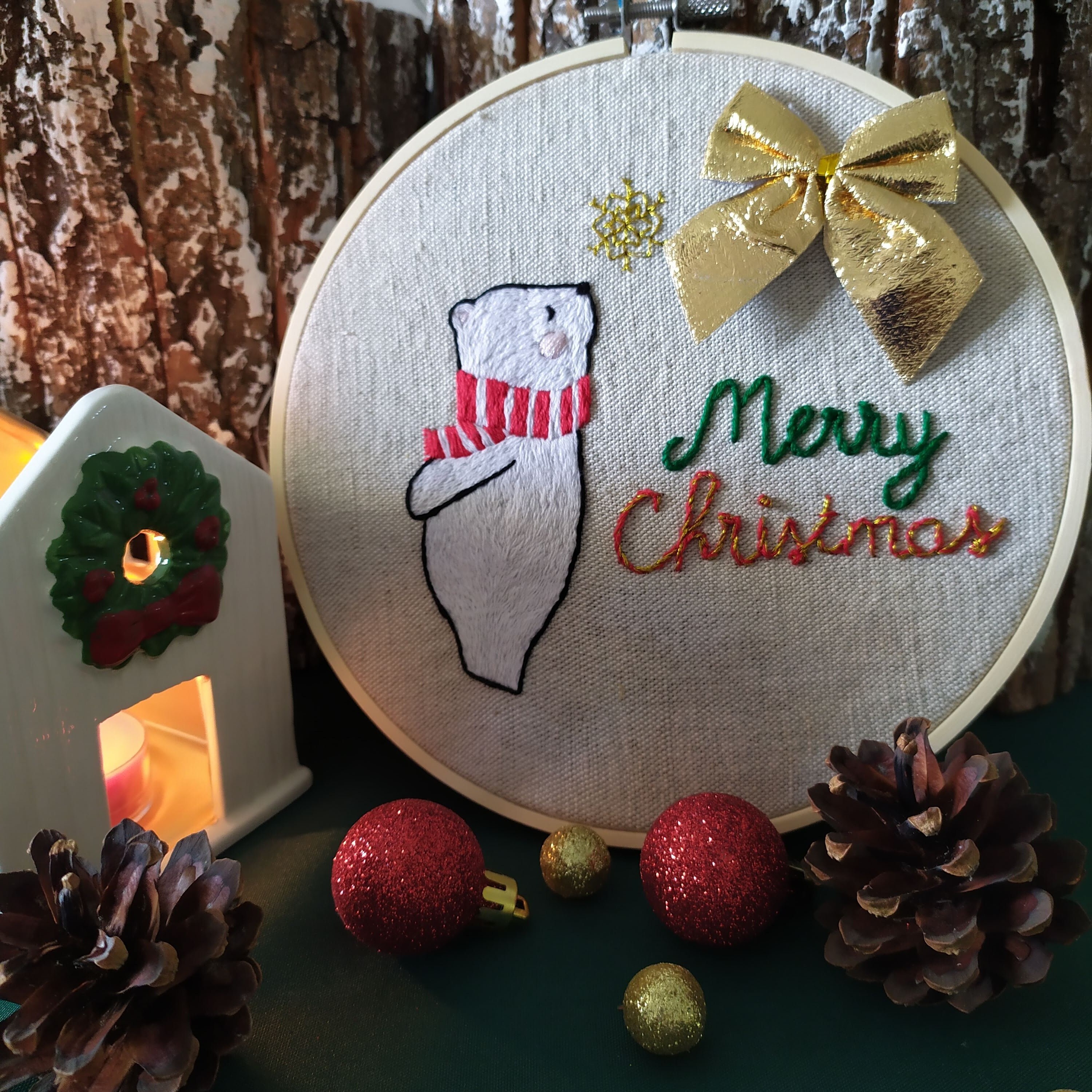 Broderie Ours de Noël