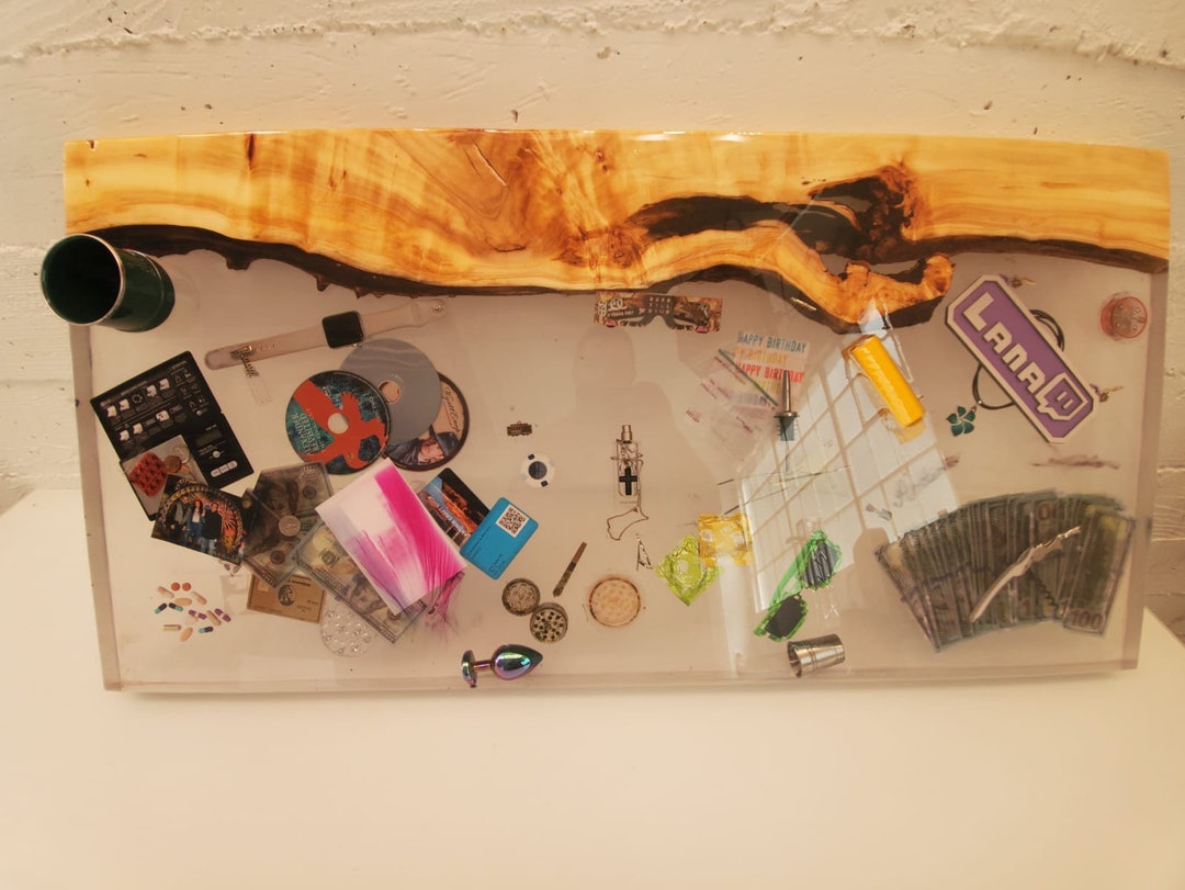 Waste Epoxy Table / Epoxy Resin Party Table / Drugs and Others Resin