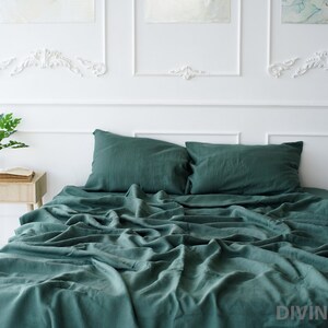 Ensemble de housse de couette en lin vert pin | 1 housse de couette + 2 taies d&#39;oreiller | Housse de couette très grand lit, très grand lit jumeau | Fermeture éclair | Parure de lit en lin | Literie bohème
