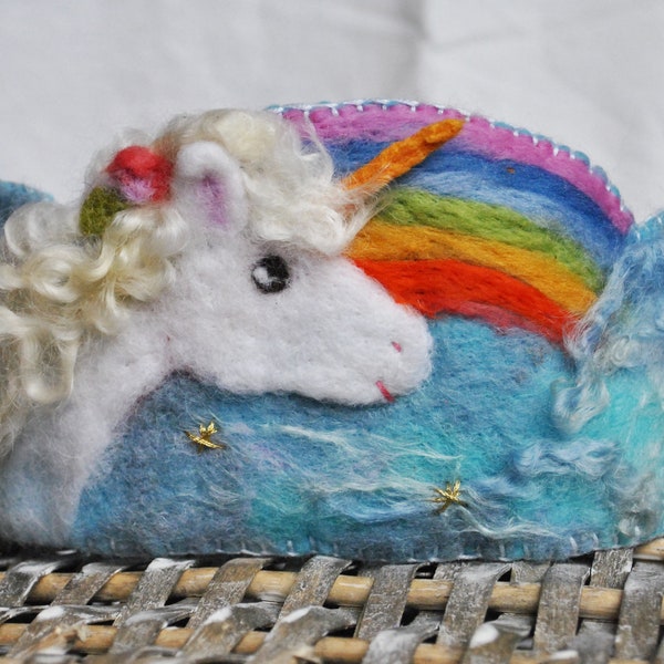 Waldorf unicorn birthday crown, felt crown, rainbow felted crown, girls first bithday accessory