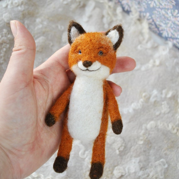Mini Fox Wreath - Fairy Fae Handmade Needle Felt Decoration Mini Fox Wreath - Fairy Fae Handmade Needle Felt Decoration