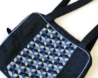 Umhängetasche aus Jeansstoff Jeanstasche Upcycled Jeanstasche Recycled Tasche Damenhandtasche Tasche mit Reißverschluss Handgemachte Jeanstasche Selbstgemachte Tasche für Frauen