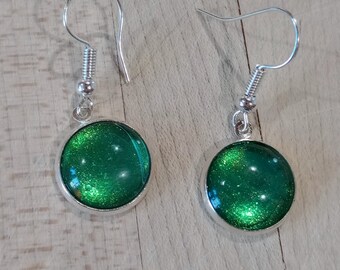 St. Patrick's day dangle earrings, 12 mm drop earrings,fluid art earrings, green earrings, silver fish hook earrings