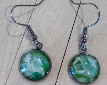 St. Patrick's day dangle earrings, 12 mm drop earrings,fluid art earrings, green earrings,fish hook earrings, multicolor earrings