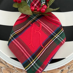 Christmas Tartan Plaid Napkin, Monogrammed Napkin, Holiday, Dinner, Christmas Plaid, Christmas, Wedding Gift, Engagement Gift, Personalized