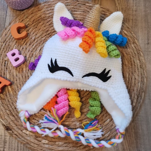 Bonnet ou Snood a capuche Licorne