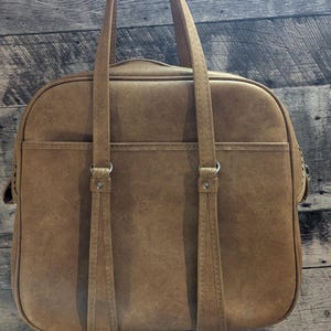 Gorgeous Vintage Camel Colored Overnight Bag