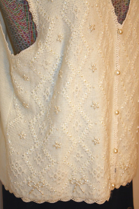 1990s Vintage Up To Size XL Cream Pearl Beaded Sw… - image 5