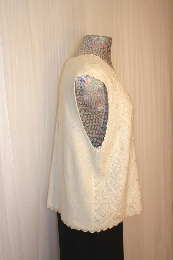 1990s Vintage Up To Size XL Cream Pearl Beaded Sw… - image 6