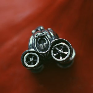 Bead Pumpkin Carriage, halloween pumpkin jewelry, silver charm for bracelet