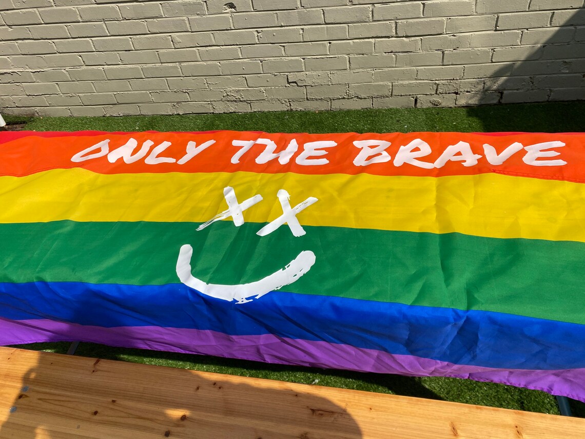 Only the brave body flags Louis Tomlinson | Etsy