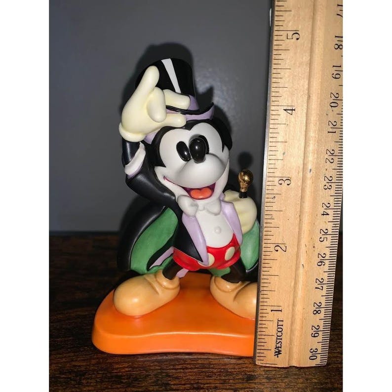 Walt Disney Magician Mickey Mouse On with Show Figurine 1997 image 7