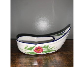 Vintage porcelain decoration hoof boat