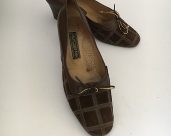 Vintage mid heel shoes / Vintage leather shoes / Vintage Style for Her / Vintage Italian shoes / Vintage brown leather shoes