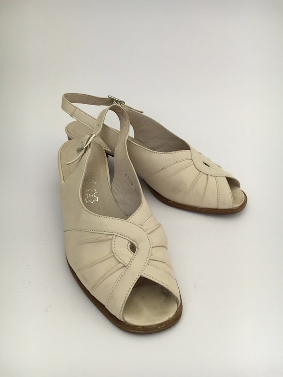 Vintage sandals/ Vintage leather shoes / Vintage … - image 1