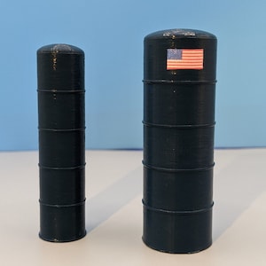 N-Scale - Small Water Towers for Small Town or Chemical Tanks - 1:160 Scale