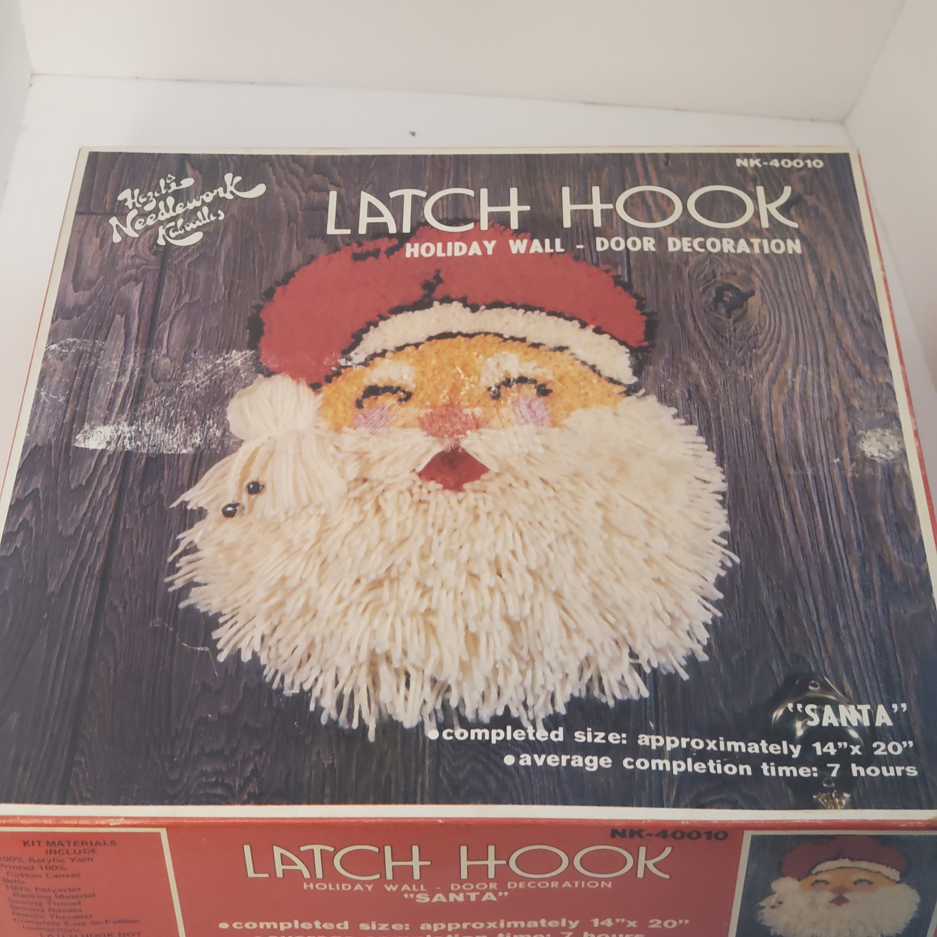 Herrschners Santa Tweets Pillow Latch Hook Kit