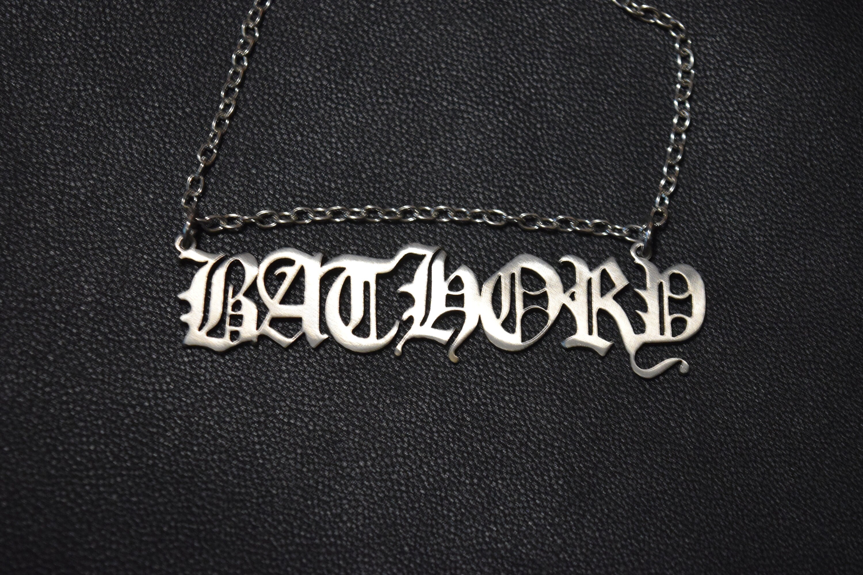 Cannibal Corpse necklace band pendant Death metal metal logo patch symbol pin sign chain sharm medalion jewerly vintage shirt face mask