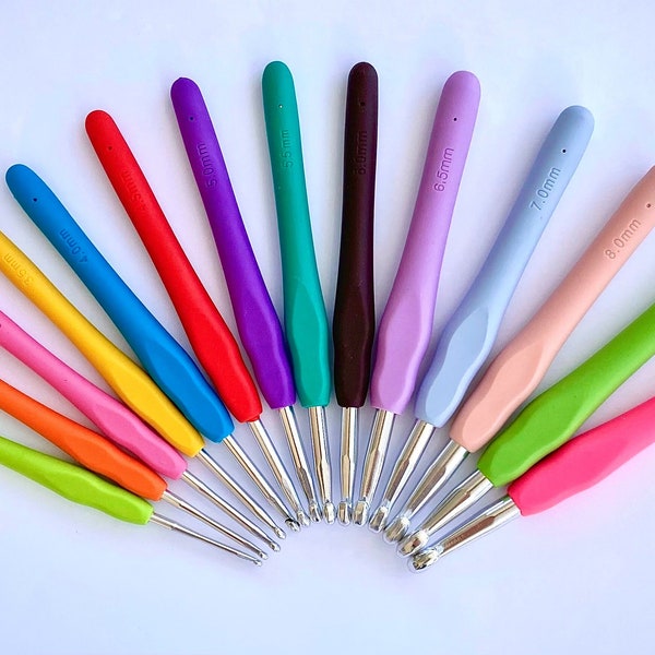 0.5 - 10mm Ergonomic Crochet Hooks, Crochet Hooks for Crocheting and Amigurumi