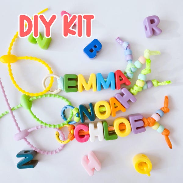 DIY] Big Alphabet Bead Keychain Kit – Custom Name Keyring Craft Set with Colorful Beads & Adjustable Rope