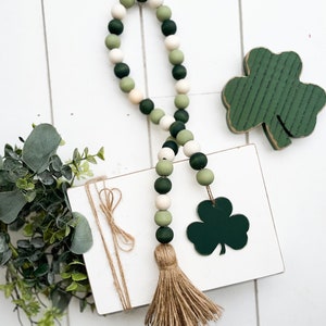 Farmhouse St.Patrick’s Day Clover Wood Bead Garland, Tiered Tray Decor, St.Patrick’s Day Tiered Tray, St.Patrick’s Day decor, bead Garland