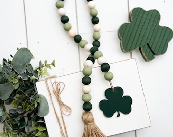 Farmhouse St.Patrick’s Day Clover Wood Bead Garland, Tiered Tray Decor, St.Patrick’s Day Tiered Tray, St.Patrick’s Day decor, bead Garland