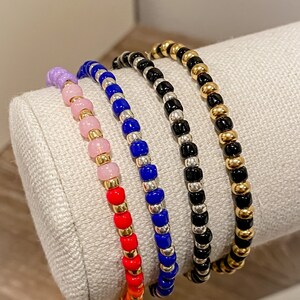 Colorful beaded bracelet, stretchy bracelet, dainty bead bracelet, color beaded bracelet, seed bead bracelet