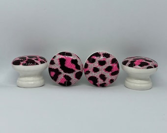 Boutons de tiroir en bois roses à imprimé léopard - Poignées de meubles de découpage 35 mm (avec fixations)