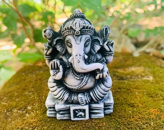 Petite statue en pierre de Ganesha Seigneur Hindou Dieu du Succès Figurine de méditation Bouddha Mini Ganesh Sculpture de Dieu Éléphant Ganapati Diwali cadeau déco