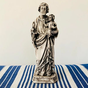Saint Joseph Patron Carpenter Stone statue St Joseph Holding baby Jesus Figure with Lilies Statue Christian home Catholic Church Decor gifts