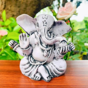 Petite statue de Ganesh en pierre - Figurine du seigneur hindou Ganesh - Sculpture de méditation éléphant Dieu du succès - Cadeaux de décoration intérieure
