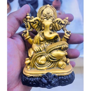 Small Golden Ganesha statue Lord Hindu God of Success Mini gold Ganesh buddha meditation figurine Elephant God sculpture Ganapati Diwali