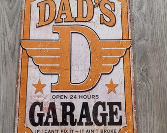 Dad's Garage Sign 30cm x 20cm Retro Vintage Wall Art Garage Sign