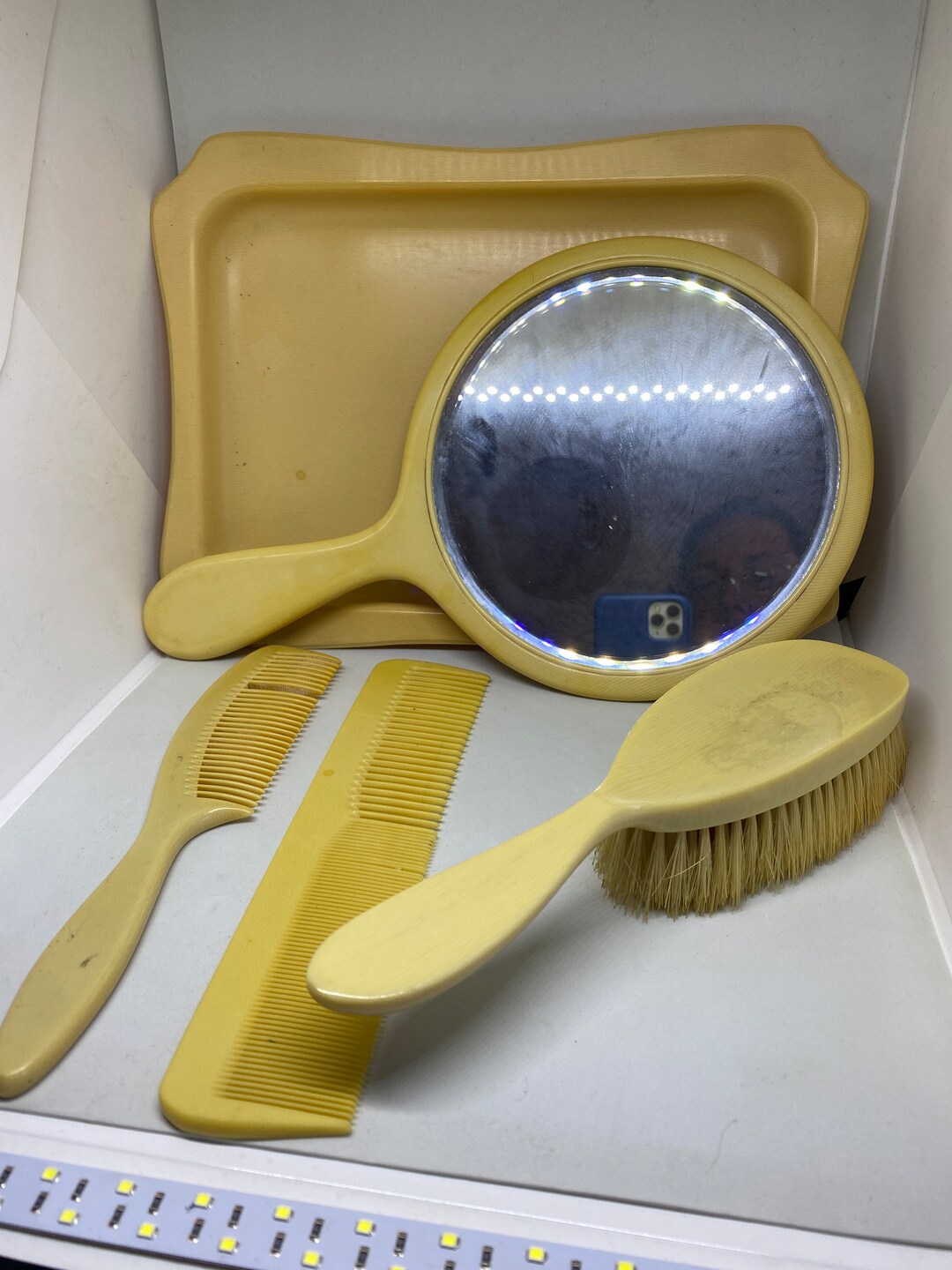 Vintage Cream Bakelite 6 Pc Vanity Set Etsy