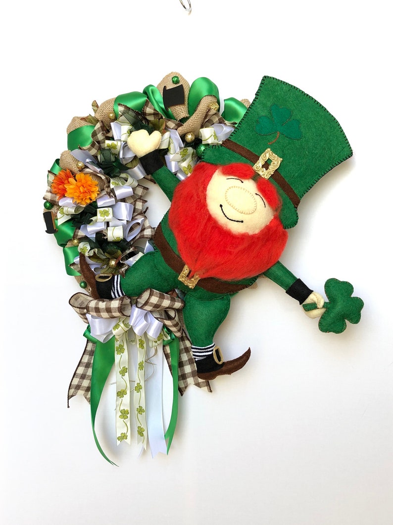 St.Patricks Day Door Hanger, Irish Wreath, St.Patricks Day Door Decoration, leprechaun Wreath, Green Irish Door Decoration image 1