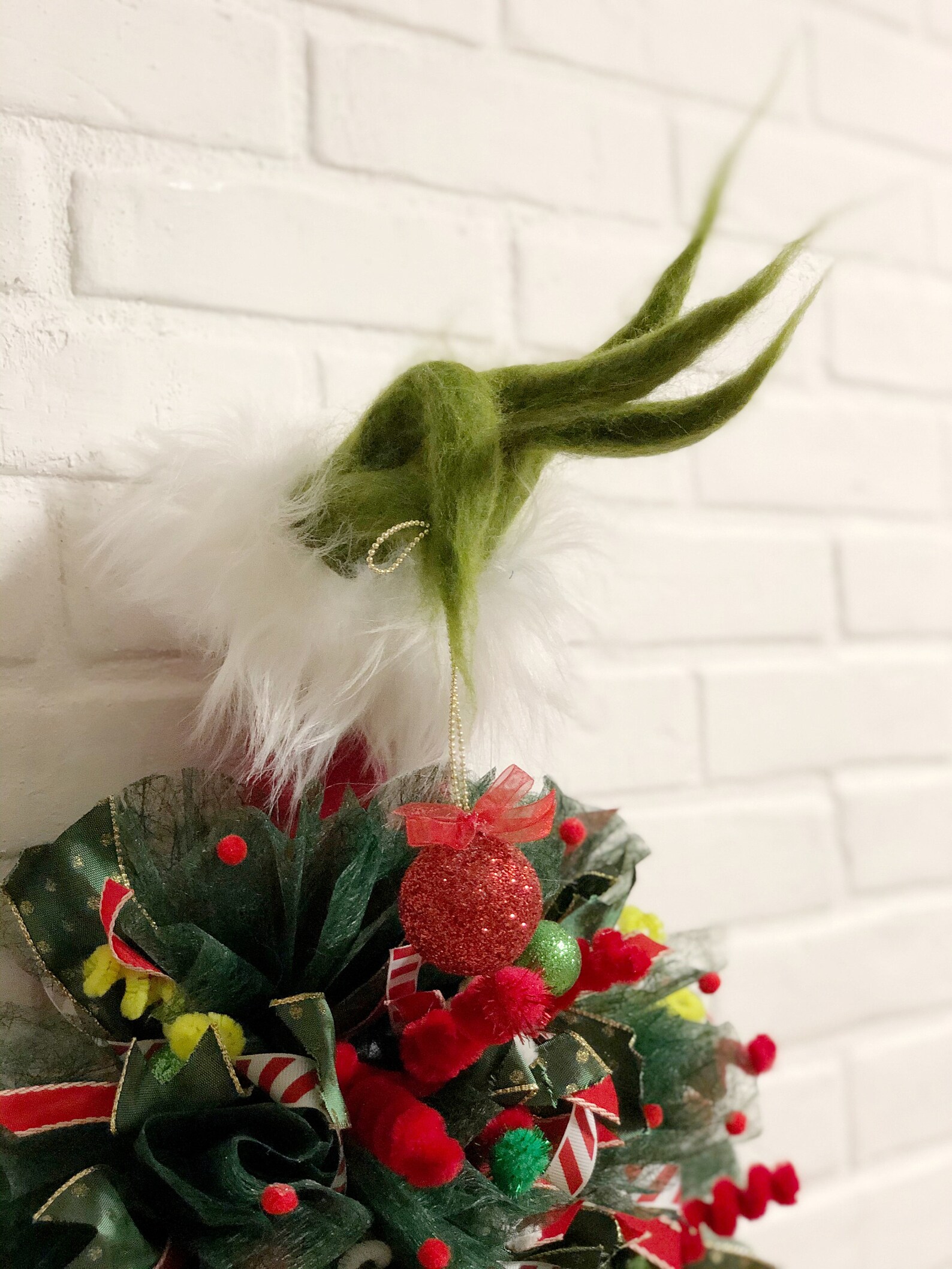 Funny Christmas Wreaths 