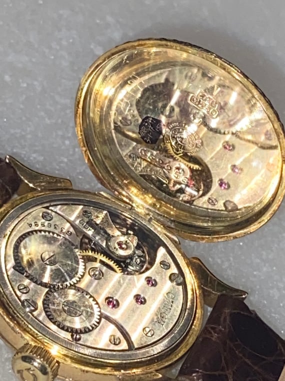 18k Solid Gold Omega Vintage Watch - image 8