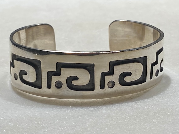 Traditional Southwest Cuff Bracelet 950 - image 1