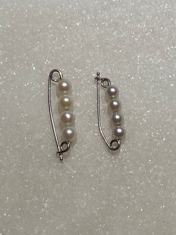 Pearl Earrings - image 1