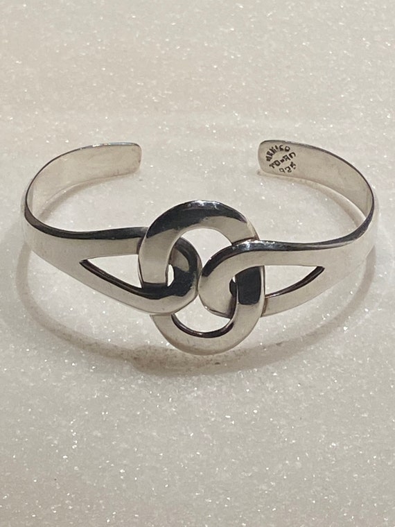 Infinity Knot Taxco Sterling Cuff