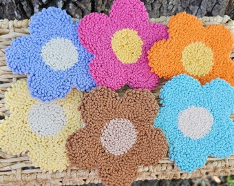 Punch Needle Coasters, Handmade flower Coasters Table decor, hand tufted large coasters 5 inch coasters, flower desk decor gift